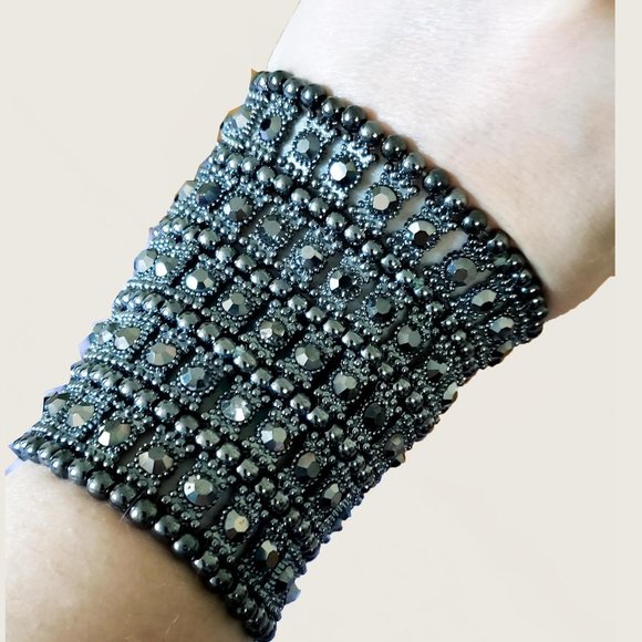 No brand Jewelry - Crystal Beaded Bracelet NWOT